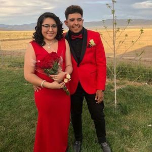 Meet your Posher, Laisha